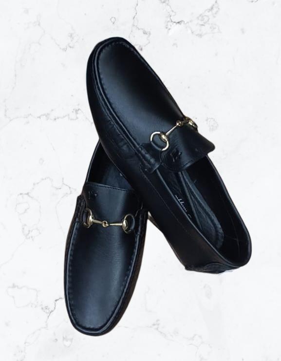 Free html5 bootstrap 4 template